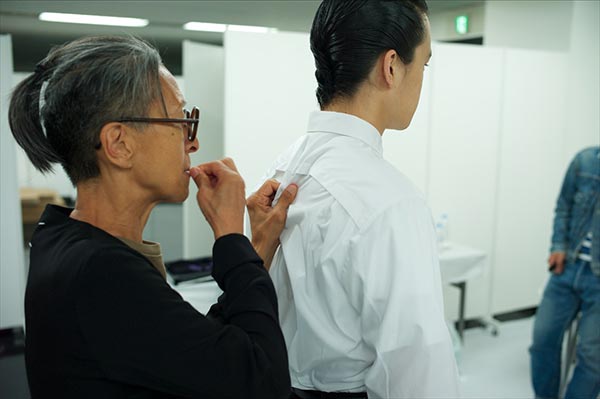 北村道子 池松壮亮