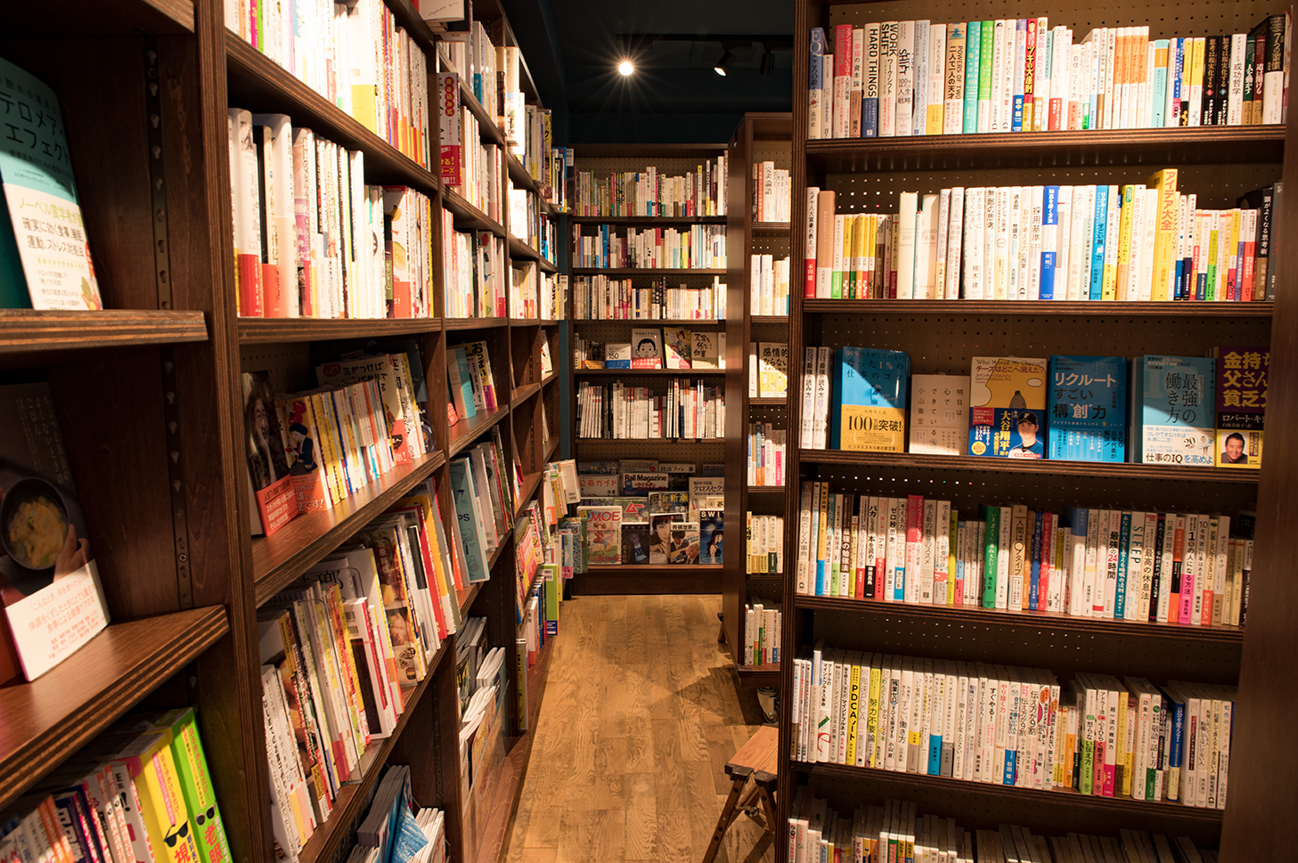 本屋のかお――新栄堂書店（東京・池袋）