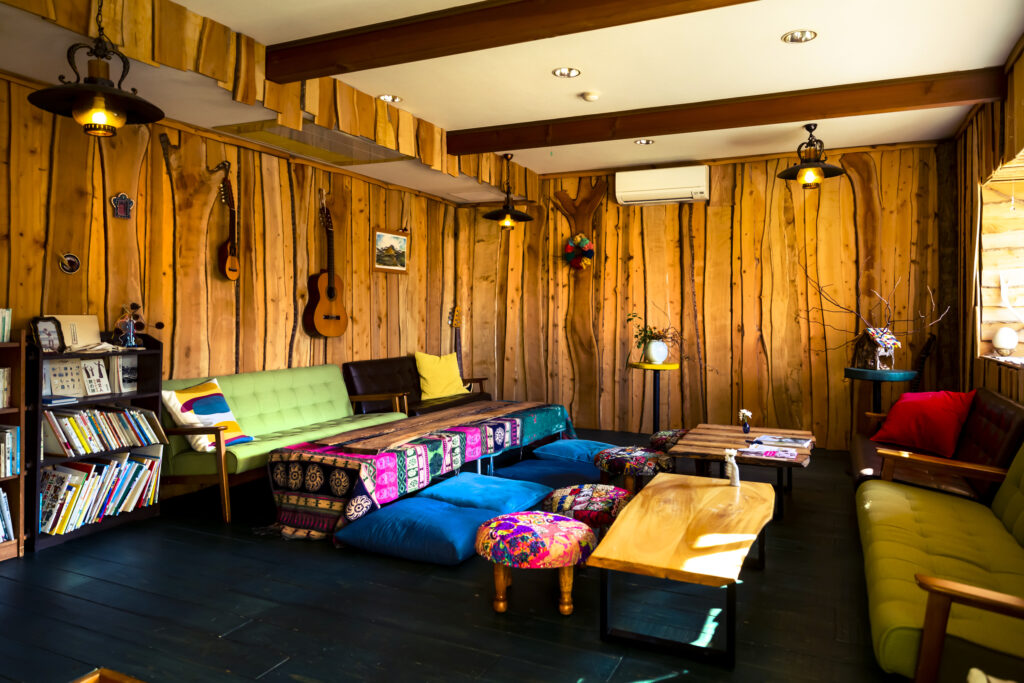  i3 ダッシュボード 内装 インパネ ロッジ　LOFT LODGE SUSTAINABLE LIFE in NISHI IZU 遊びが教えてくれる自然体な暮らし
